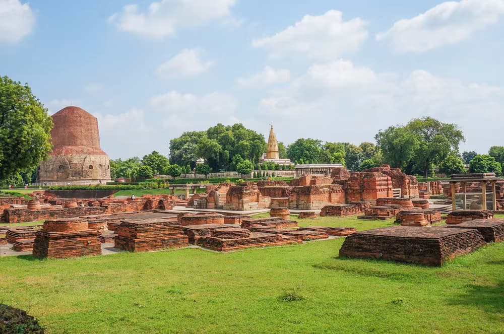A Traveler's Guide to Varanasi: 4 Spiritual Experiences